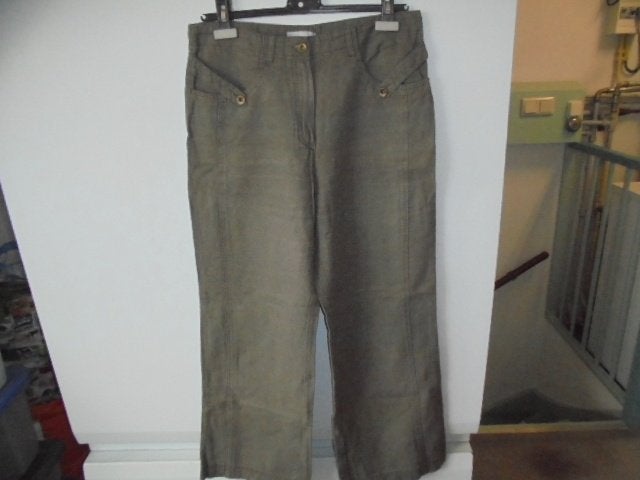 Bruine Essentials broek maat 42, Kleding | Dames, Bruin, Maat 42/44 (L), Ophalen of Verzenden, Zo goed als nieuw