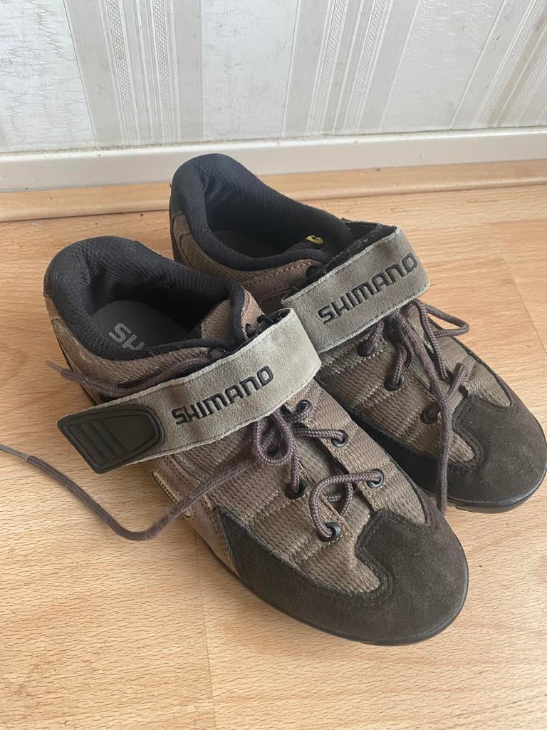 Nieuwe Shimano fiersschoenen maat 7 ( 41), Ophalen of Verzenden, Nieuw, Bovenkleding