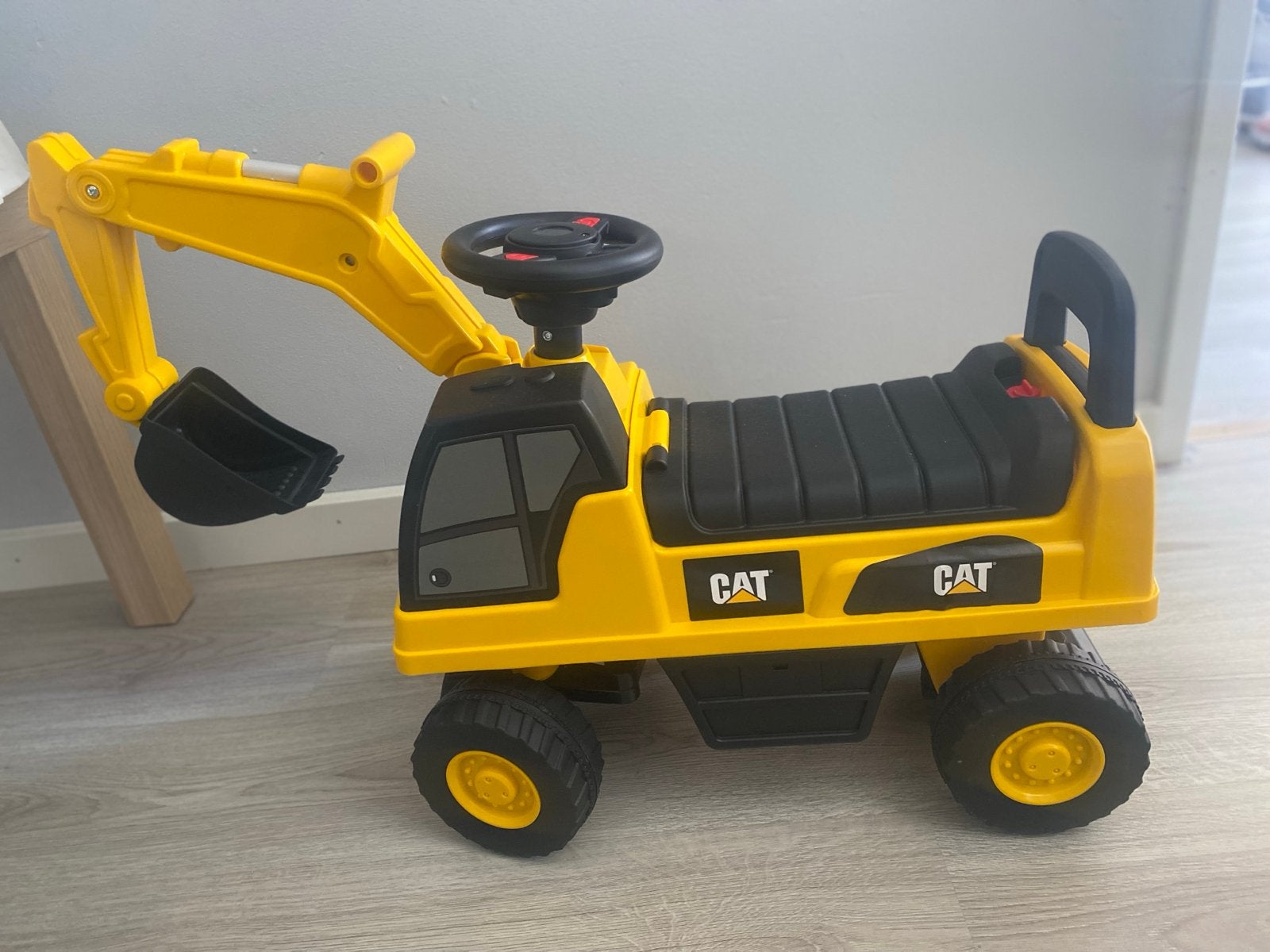 CAT graafmachine om op te zitten - Nieuw speelgoed, Ophalen of Verzenden, Nieuw, Loopvoertuig