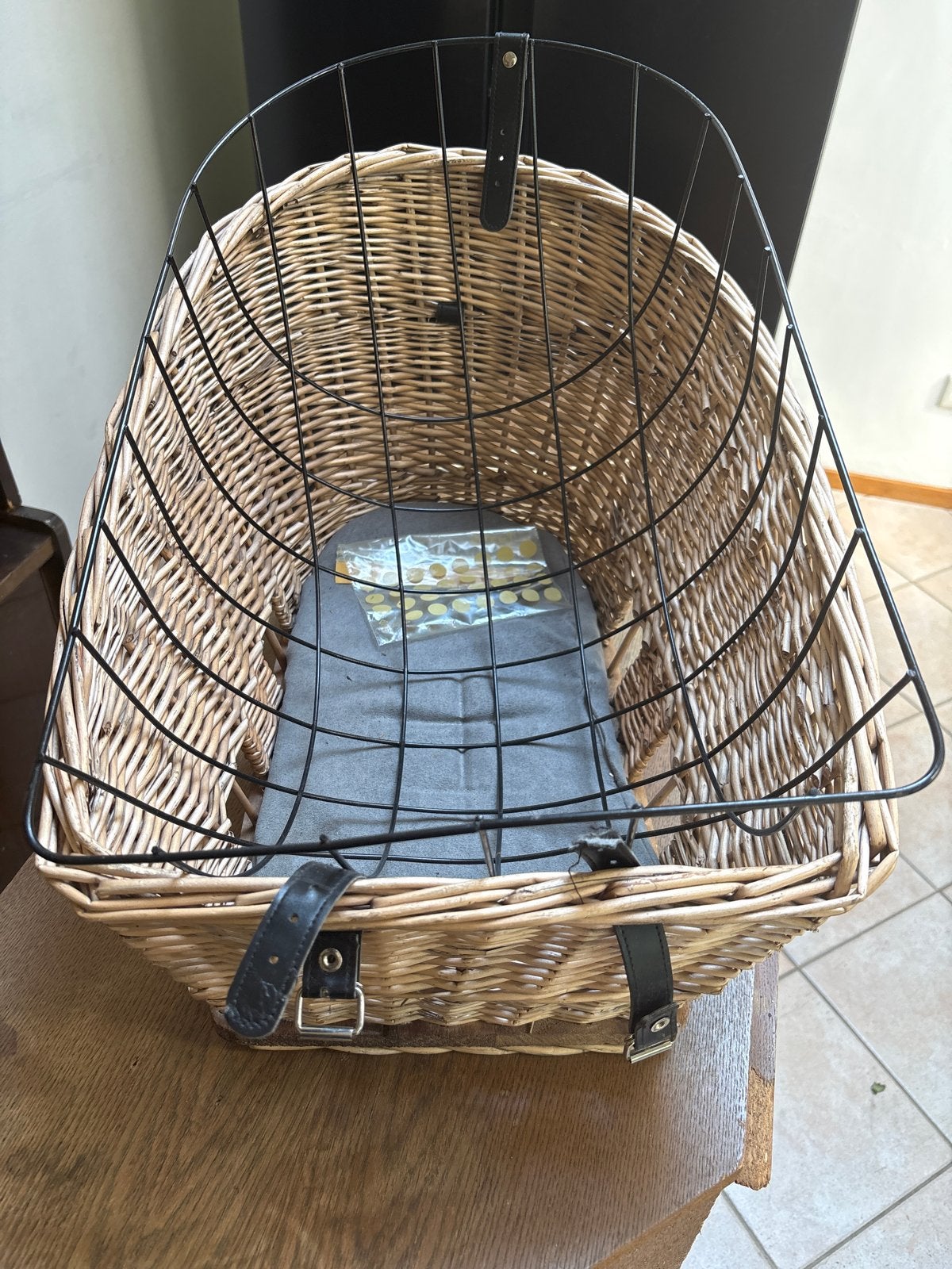 Fietsmand voor kleine hond/puppy, Ophalen, Gebruikt, Fietsmand