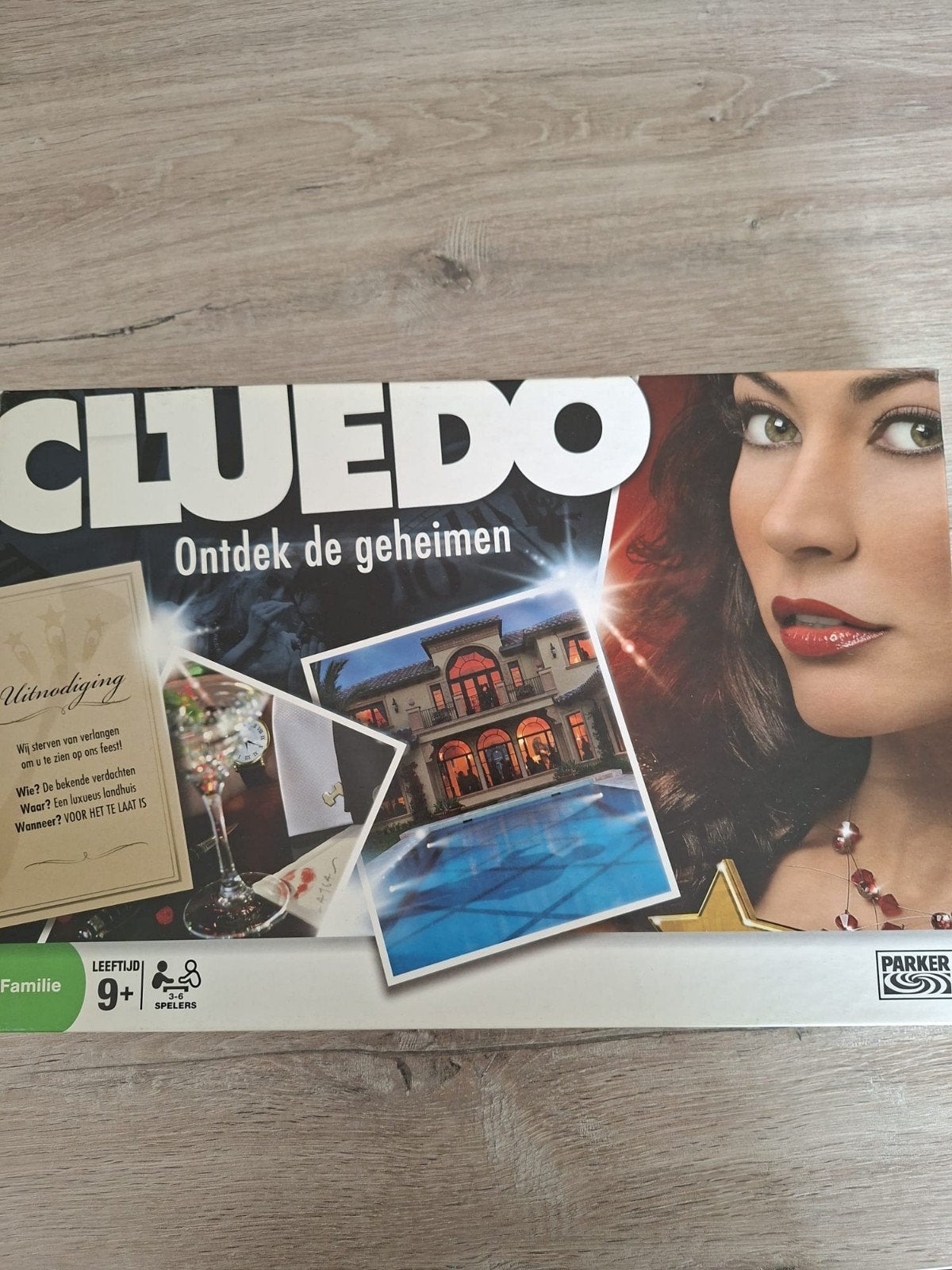 cluedo, Vijf spelers of meer, Ophalen of Verzenden, Zo goed als nieuw