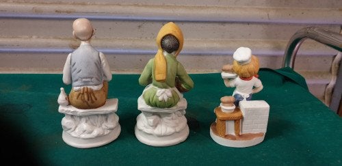 beelden vrouw en bakkerskind, Ophalen of Verzenden