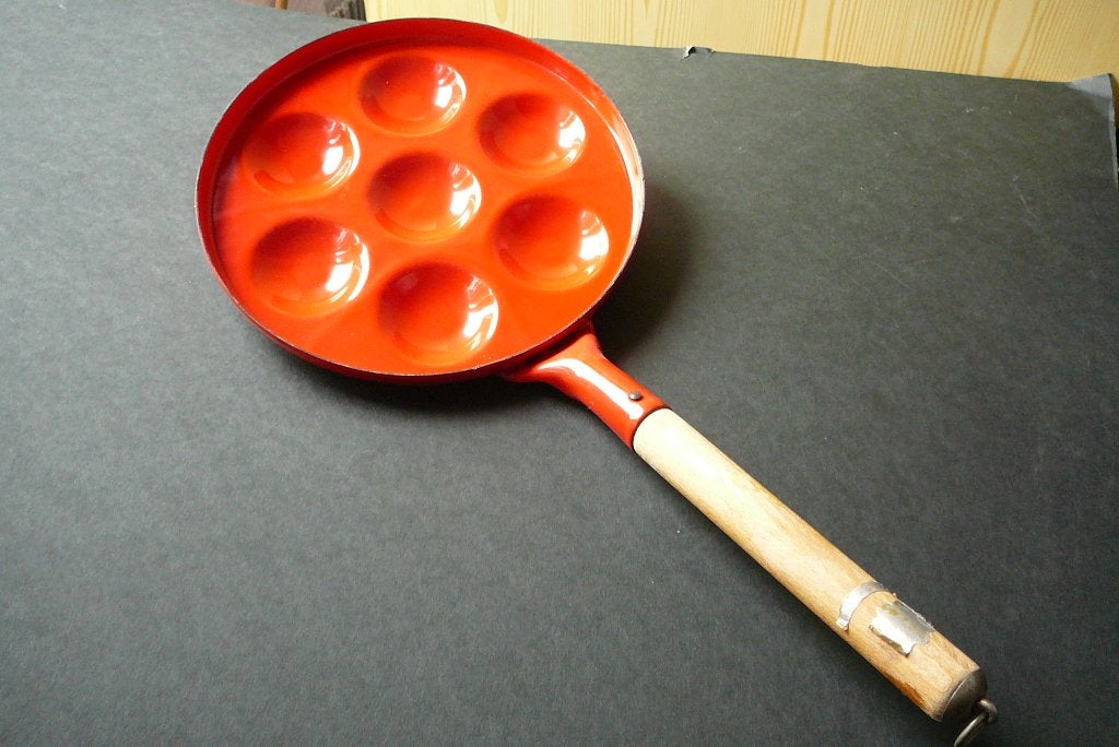 Poffertjespan ORANJE verzamelobject  5 euro, Ophalen of Verzenden, Nieuw, Overige materialen, Overige typen