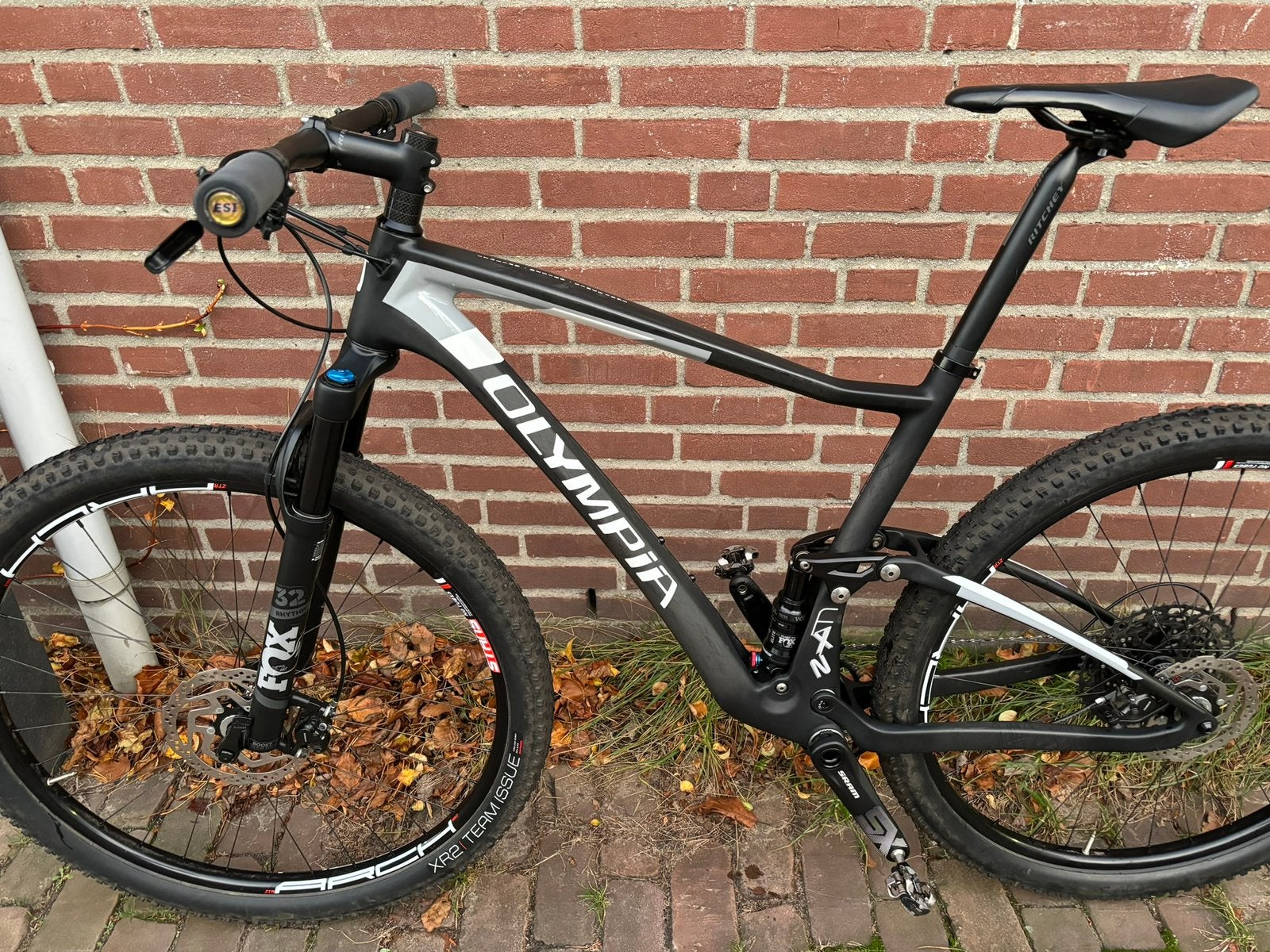 Olympia F1-XN Carbon Full Suspension – maat L, Fully, Ophalen, Zo goed als nieuw, Overige merken