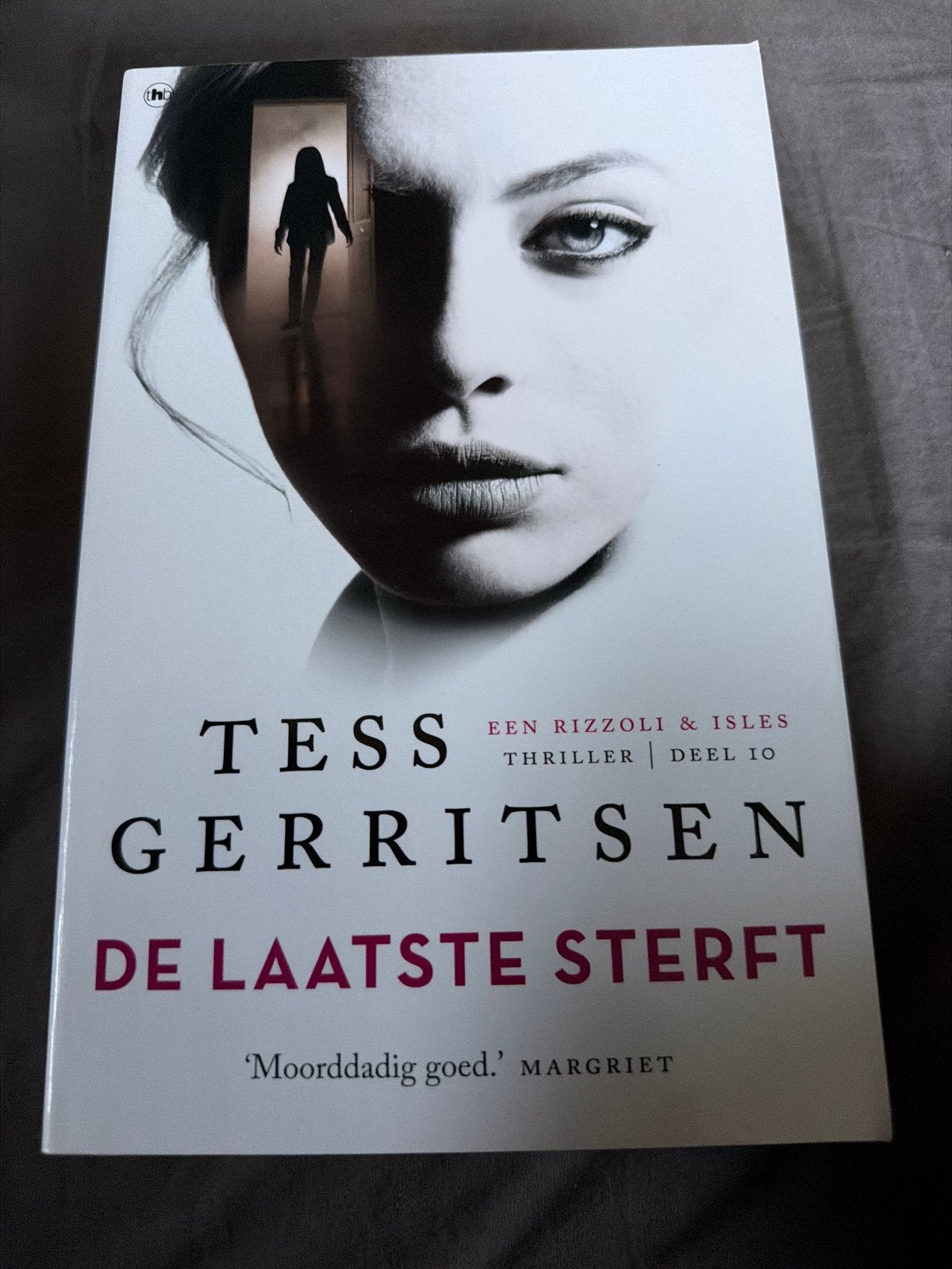 D2.  Tess Gerritsen - De Laatste Sterft (Rizzoli & Isles), Boeken, Ophalen of Verzenden, Zo goed als nieuw, Nederland