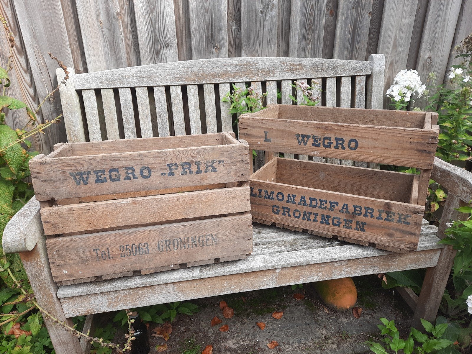 2 Vintage Houten Kratten - Wegro Limonadefabriek Groningen, Ophalen