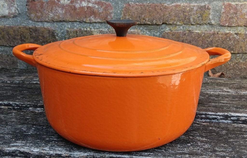 Vintage Le Creuset gietijzeren pan Ø22 cm (G366), Gebruikt, Le Creuset, Ophalen of Verzenden, Met handvatten