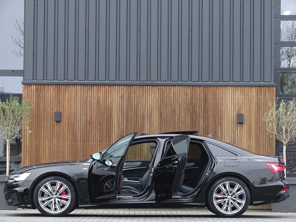 Audi A6 55 TFSIe 367PK Quattro / S-Edition / ACC / LED, Dealer onderhouden, 14 kWh, Gebruikt, Euro 6