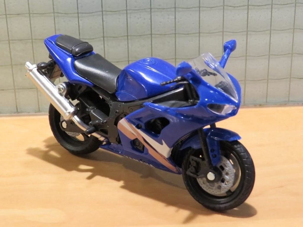Yamaha YZF-R6 1:18 67003 new ray, Hobby en Vrije tijd, Overige merken, Pirmasens, Nieuw, Ophalen of Verzenden