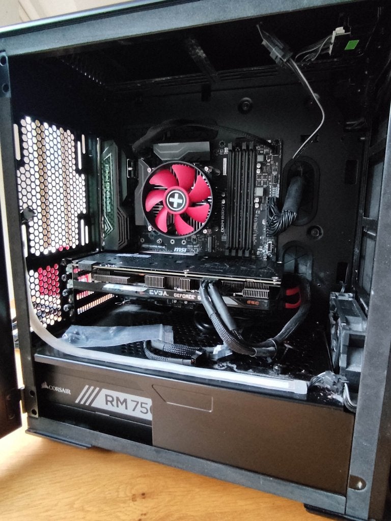 PC basis systeem | i5-8600K | Z370 WiFi | RM750x | GTX960, Computers en Software, Desktop Pc's, Gebruikt, Minder dan 4 GB, Geen
