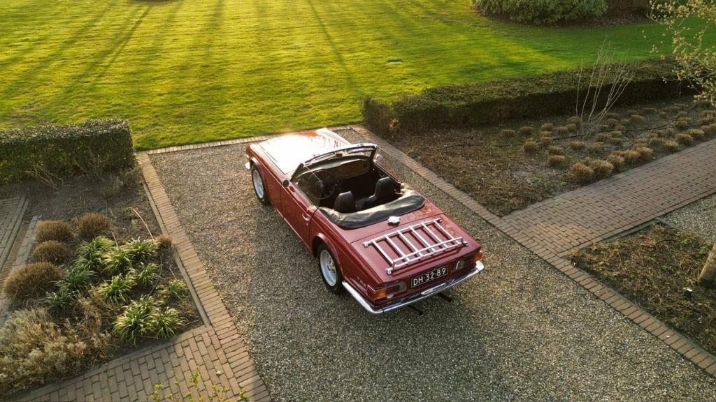 Triumph TR6 2.5 Straight Six met Overdrive, Auto's, Zwart, Cabriolet, 2498 cc, Handgeschakeld