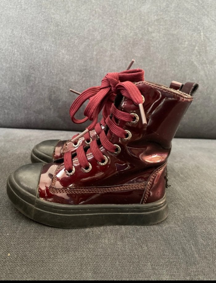 Shoesme bordeauxrode laklaarsjes - Maat 23, Kinderen en Baby's, Kinderkleding | Schoenen en Sokken, Meisje, Ophalen of Verzenden