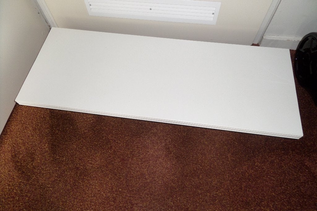 Monitorverhoger voor op het bureau - 80x30x2,5cm - €45,00, Diversen, Ophalen, Nieuw