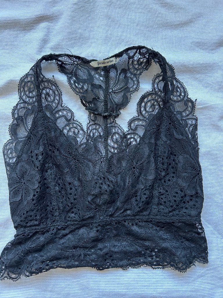 Bralette zwart kant Stradivarius kant maat S, Kleding | Dames, Stradivarius, Ophalen of Verzenden, Zwart, BH