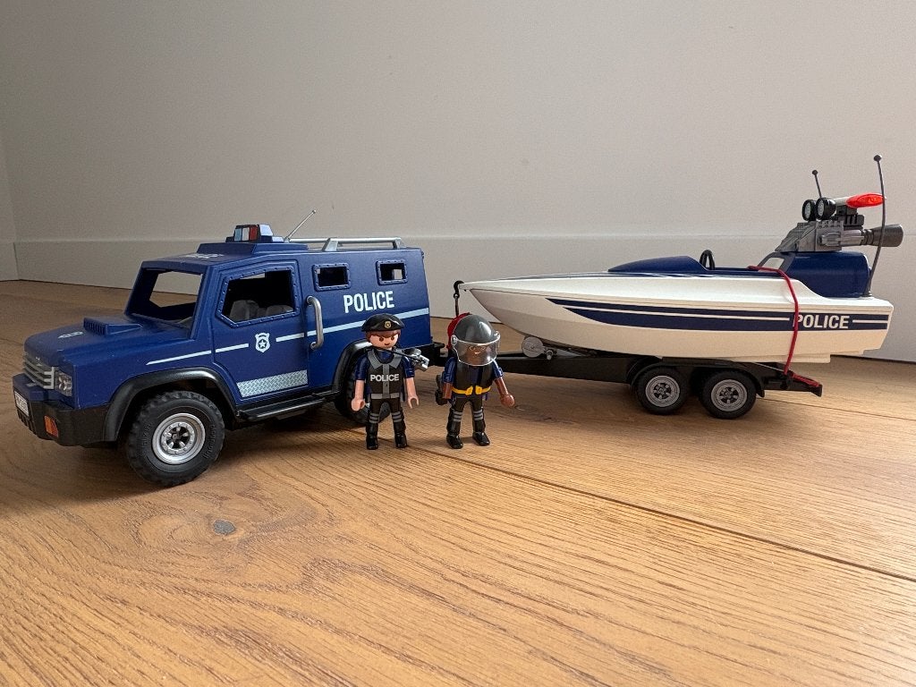 Playmobile politieauto met aanhanger en boot 5187, Gebruikt, Complete set, Voertuig, Ophalen of Verzenden