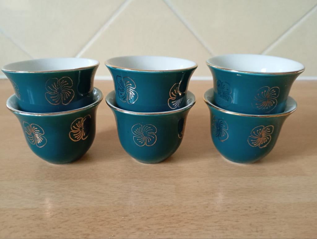6 eierdopjes, Ophalen of Verzenden, Porselein, Overige stijlen, Overige typen