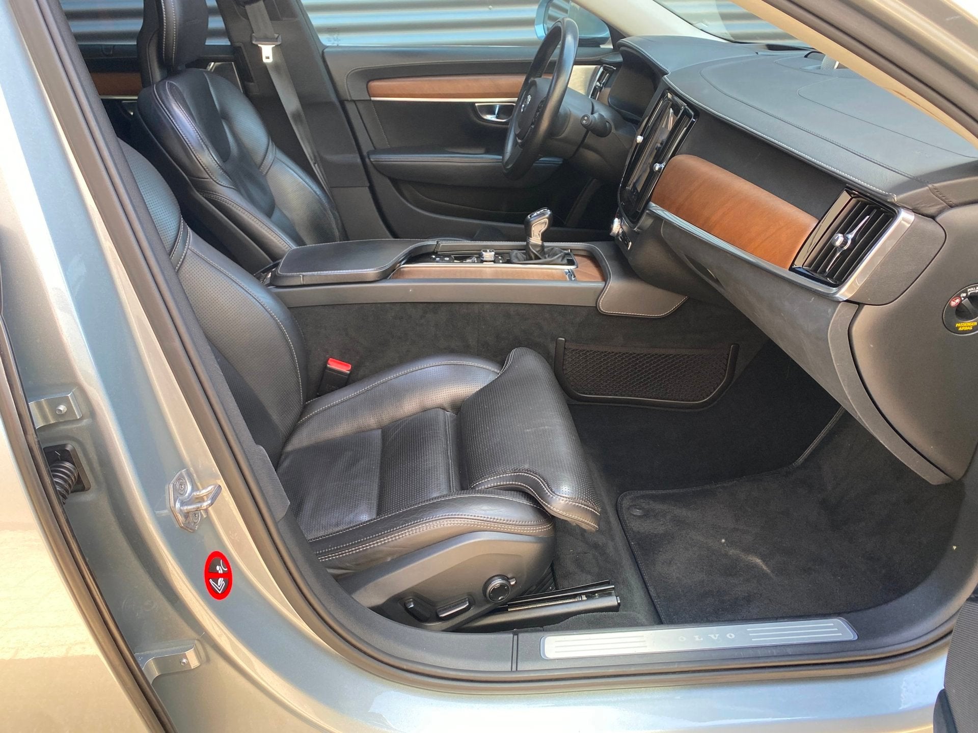 Foto 4 van Volvo V90 2.0 T6 AWD Inscription Full options!
