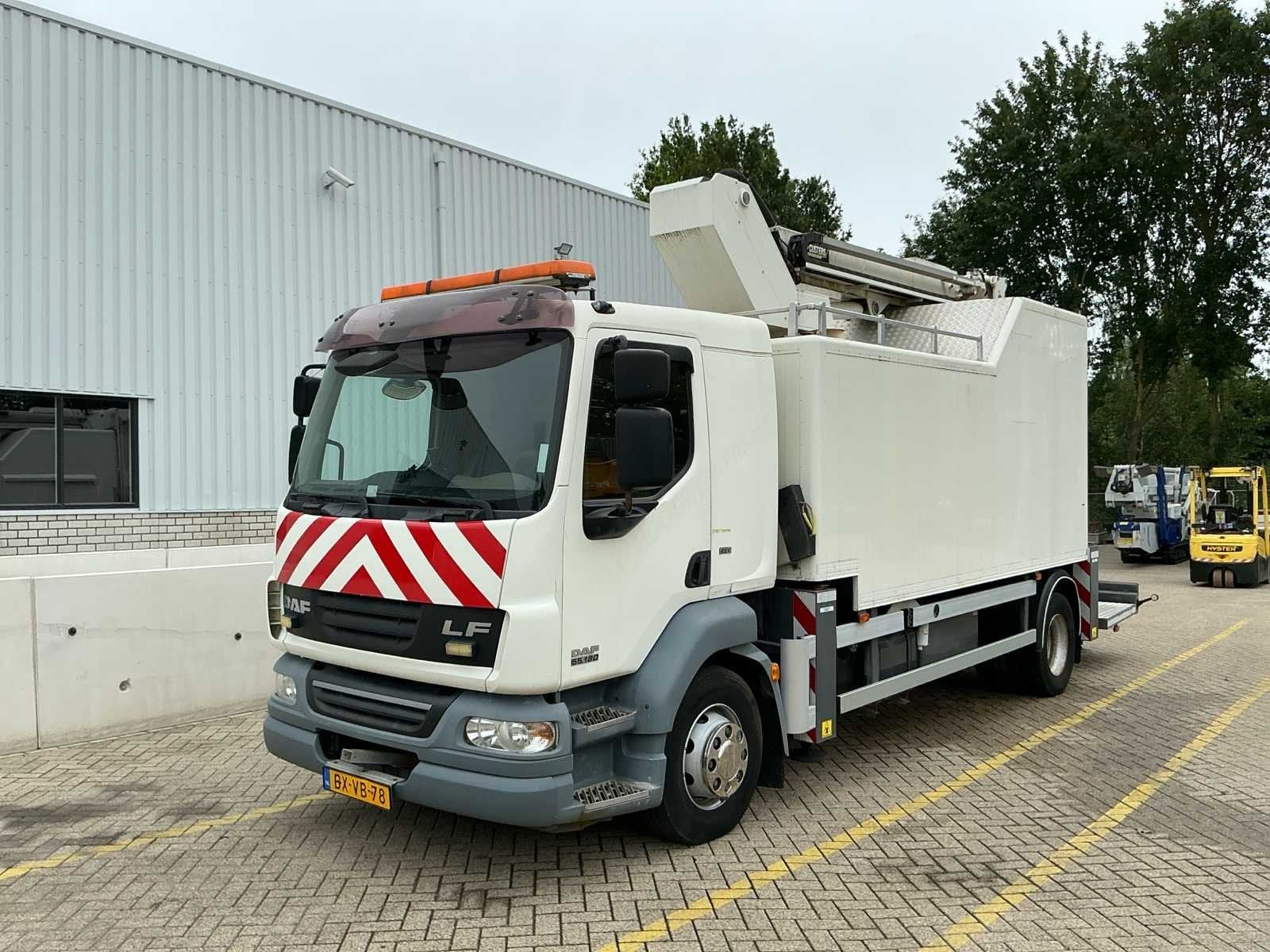 2010 Custers T265-18 Autohoogwerker, Auto's, Overige merken, Euro 5, Overige brandstoffen, Origineel Nederlands