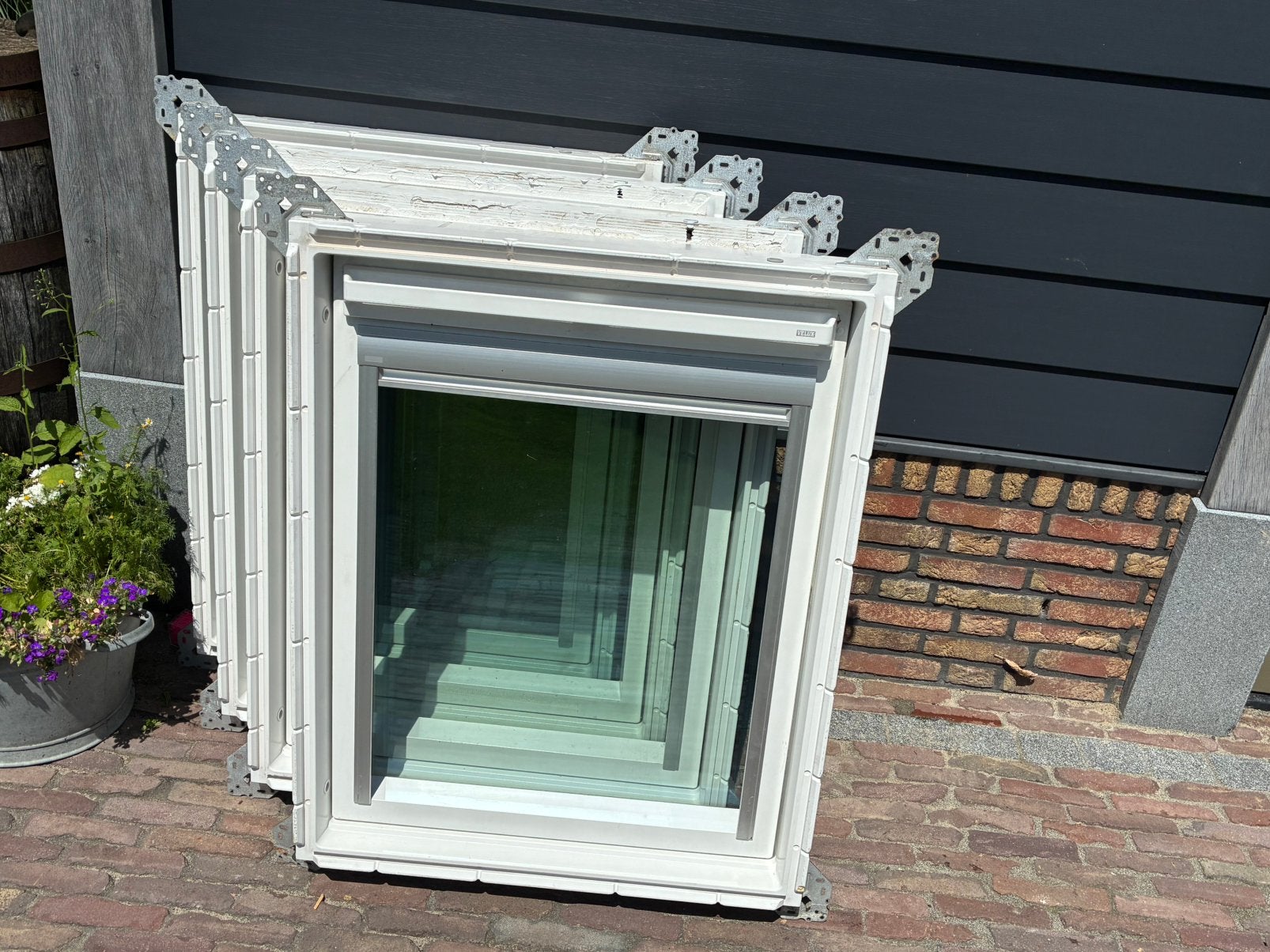 VELUX 78x98 kunststof wit dakraam kantelraam zolderraam, Doe-het-zelf en Verbouw, Glas en Ramen, Ophalen, Gebruikt, Overige typen