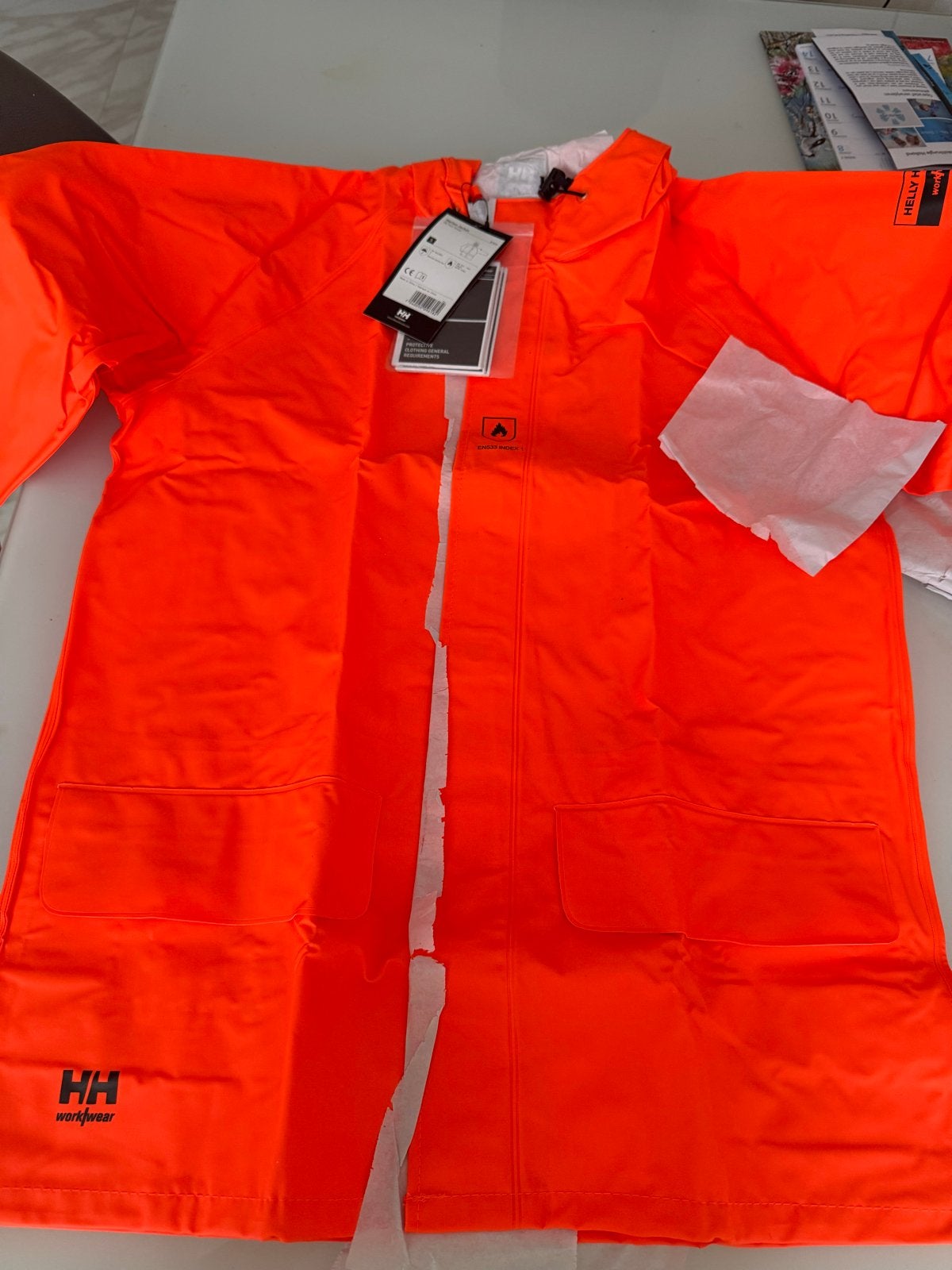 Nieuwe Helly Hansen Workwear regenjas, oranje maat s, Ophalen of Verzenden, Nieuw