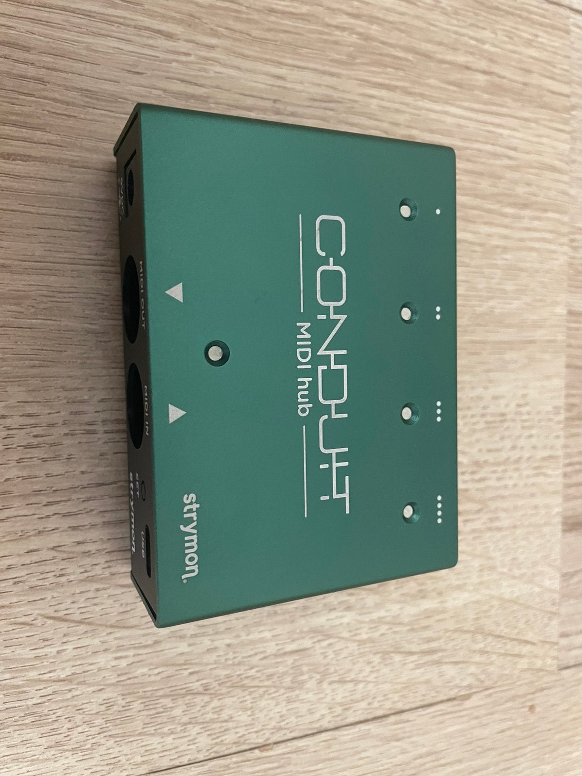 Strymon Conduit midi hub, Muziek en Instrumenten, Ophalen of Verzenden, Zo goed als nieuw