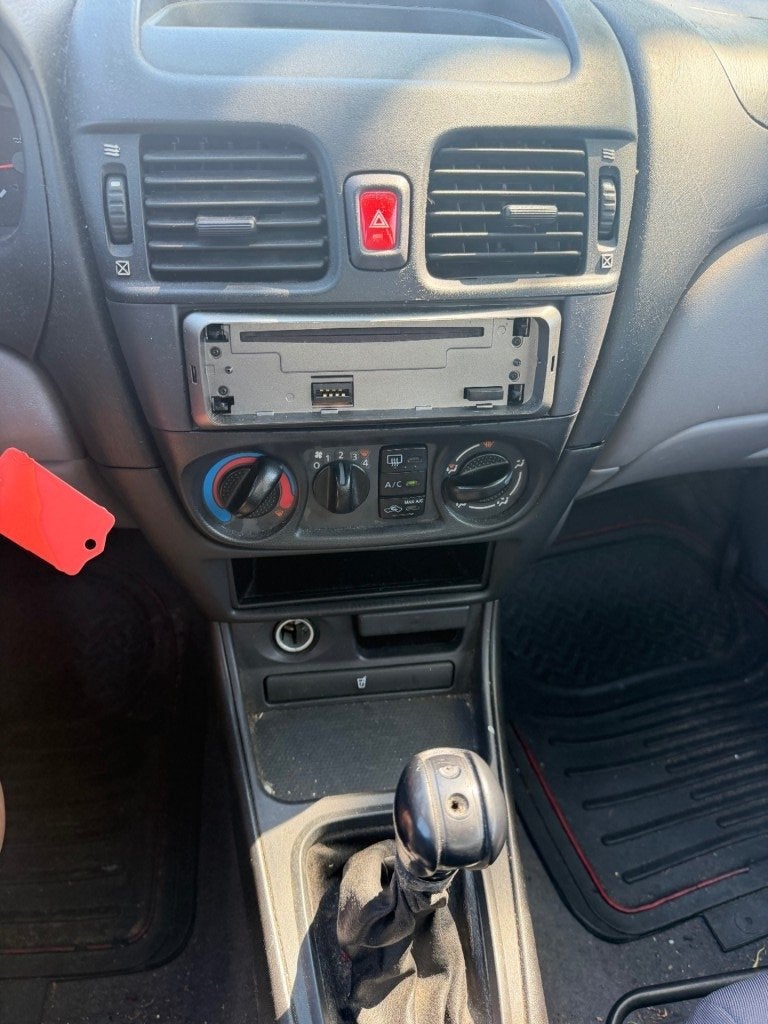 Nissan ALMERA 1.5 Visia AIRCO SEDAN 4 DRS RIJDT GOED NAP ORI, Auto's, Almera, Gebruikt, 4 cilinders, 98 pk