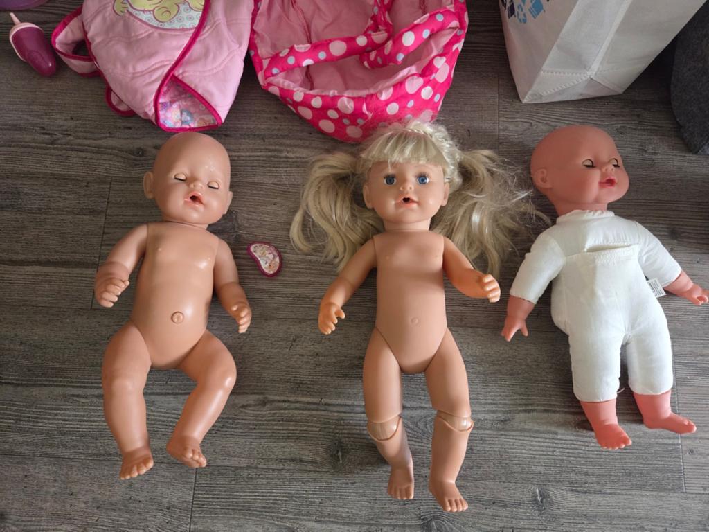 Babyborn poppen met accessoires en kleding, Ophalen of Verzenden, Zo goed als nieuw, Babypop