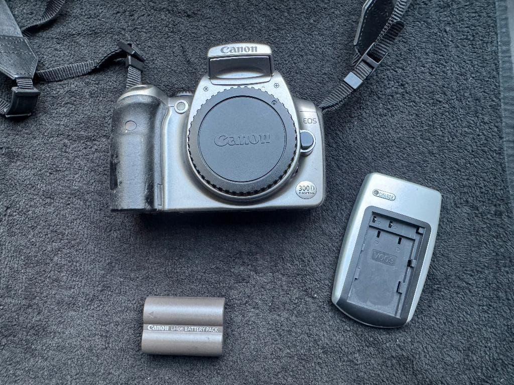 Canon Body EOS 300D Te Koop, Ophalen, Gebruikt, Spiegelreflex, Canon