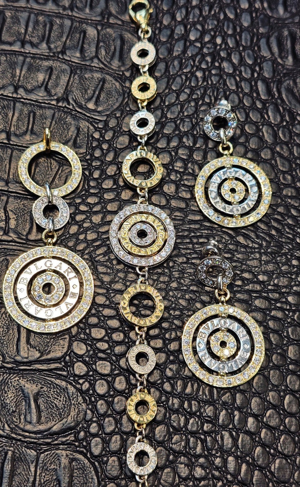 Prachtige 14karaat gouden set BVLGARI model, Sieraden, Tassen en Uiterlijk, Bedels, Ophalen of Verzenden, Zo goed als nieuw, Goud