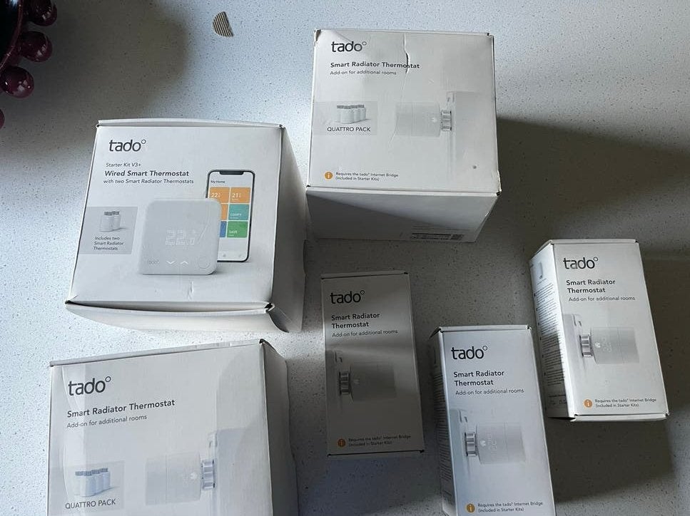 Bundel Tado Slimme Thermostaat & Radiatorthermostaten, Ophalen, Slimme thermostaat, Gebruikt
