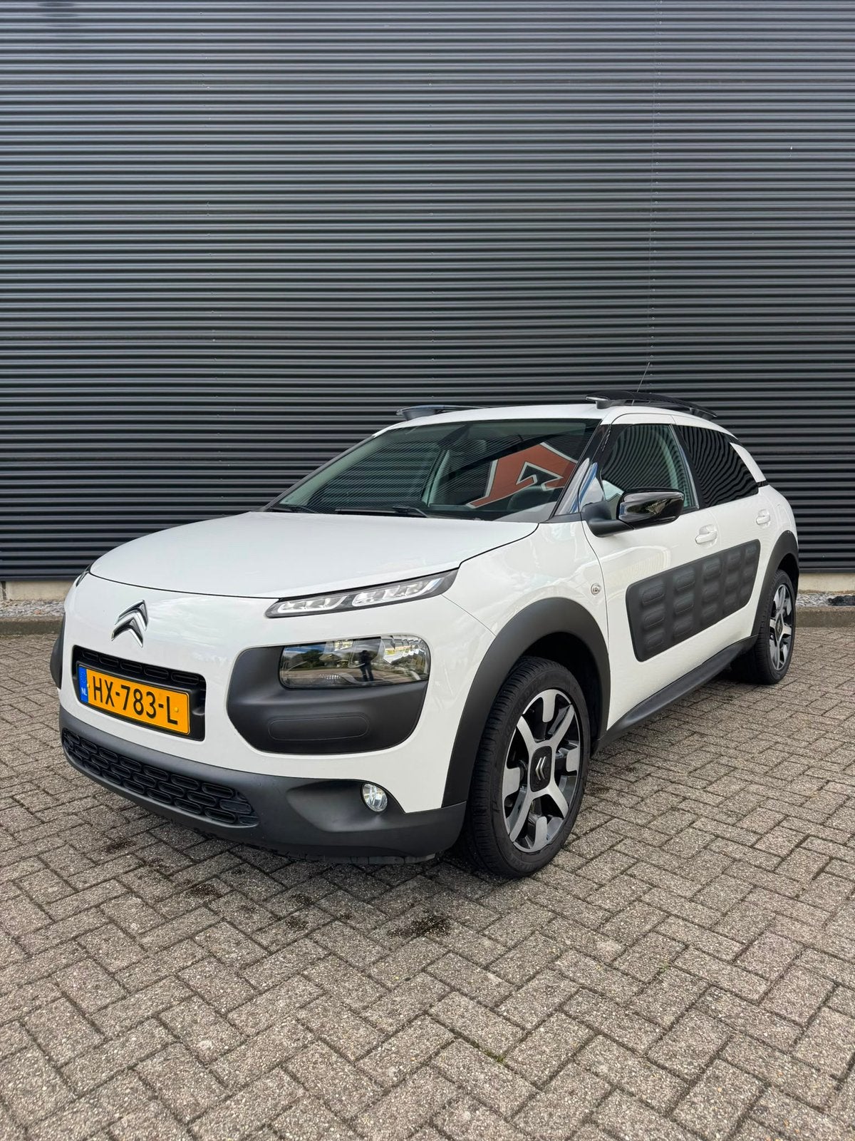 Citroën C4 Cactus 1.2 Puretech, carplay,trekhaak,pano.
