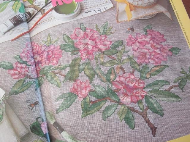 Borduurpatroon  Rhododendron  nr 8740, Verzenden, Nieuw, Handborduren, Patroon