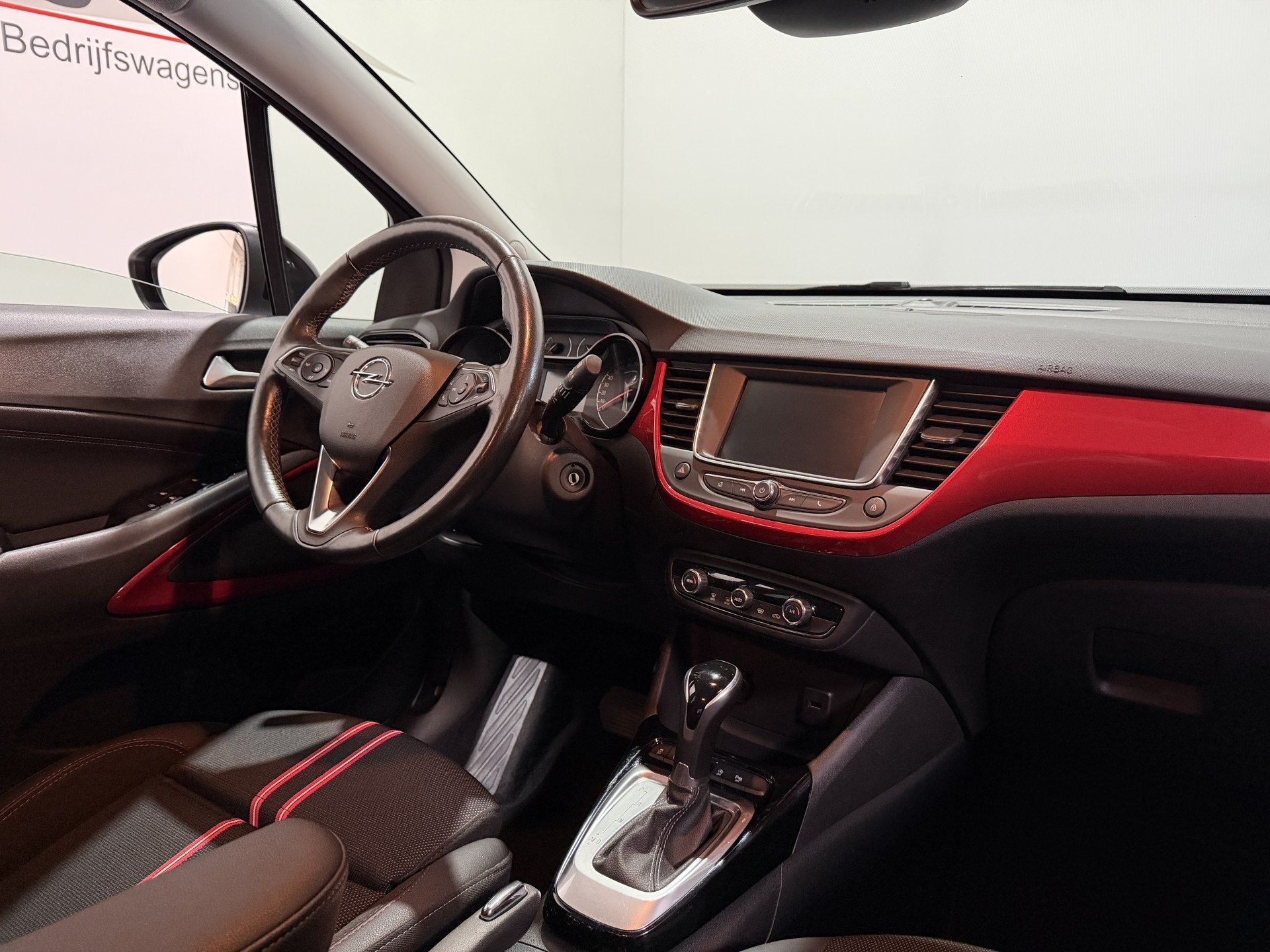 Opel Crossland 1.2 Turbo Elegance - Automaat - CarPlay / Sto, Auto's, 840 kg, Gebruikt, Euro 6, 1199 cc