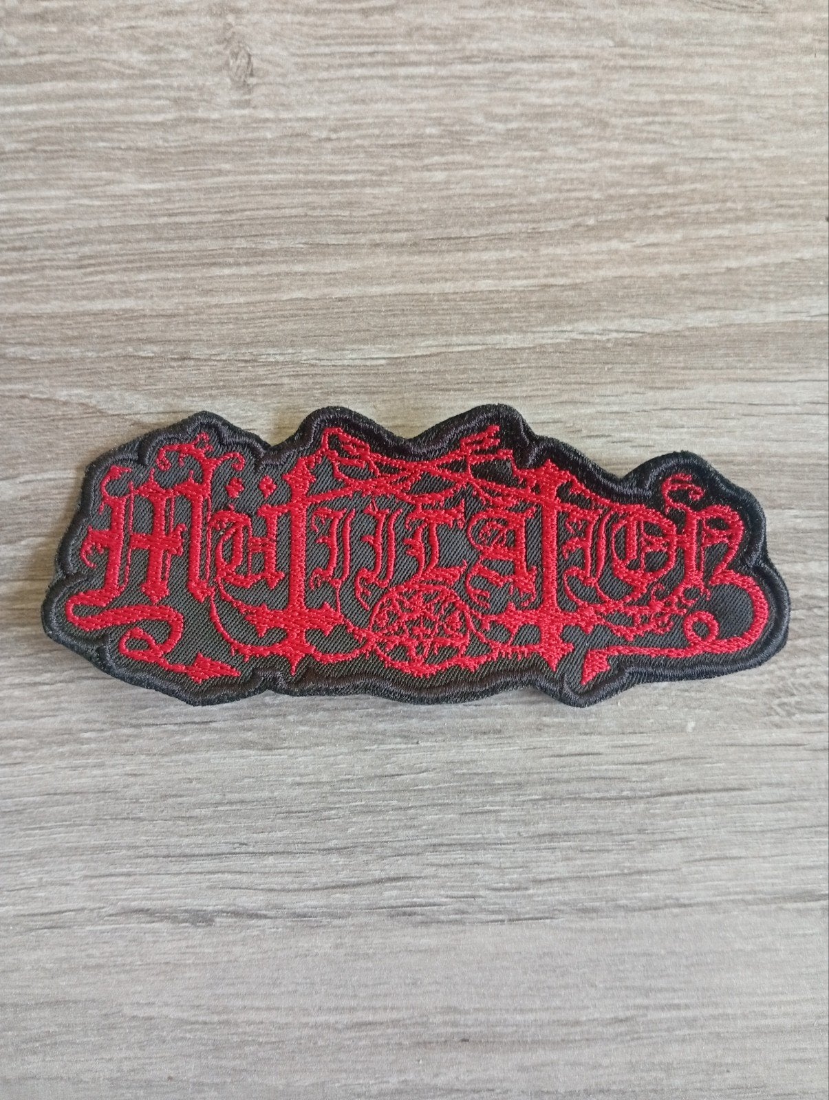Mutiilation geborduurd patch - Zwart/Rood Black Metal, Ophalen of Verzenden, Nieuw