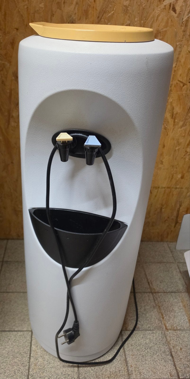 Waterkoeler wit, Witgoed en Apparatuur, Ophalen, Gebruikt, Waterkoeler