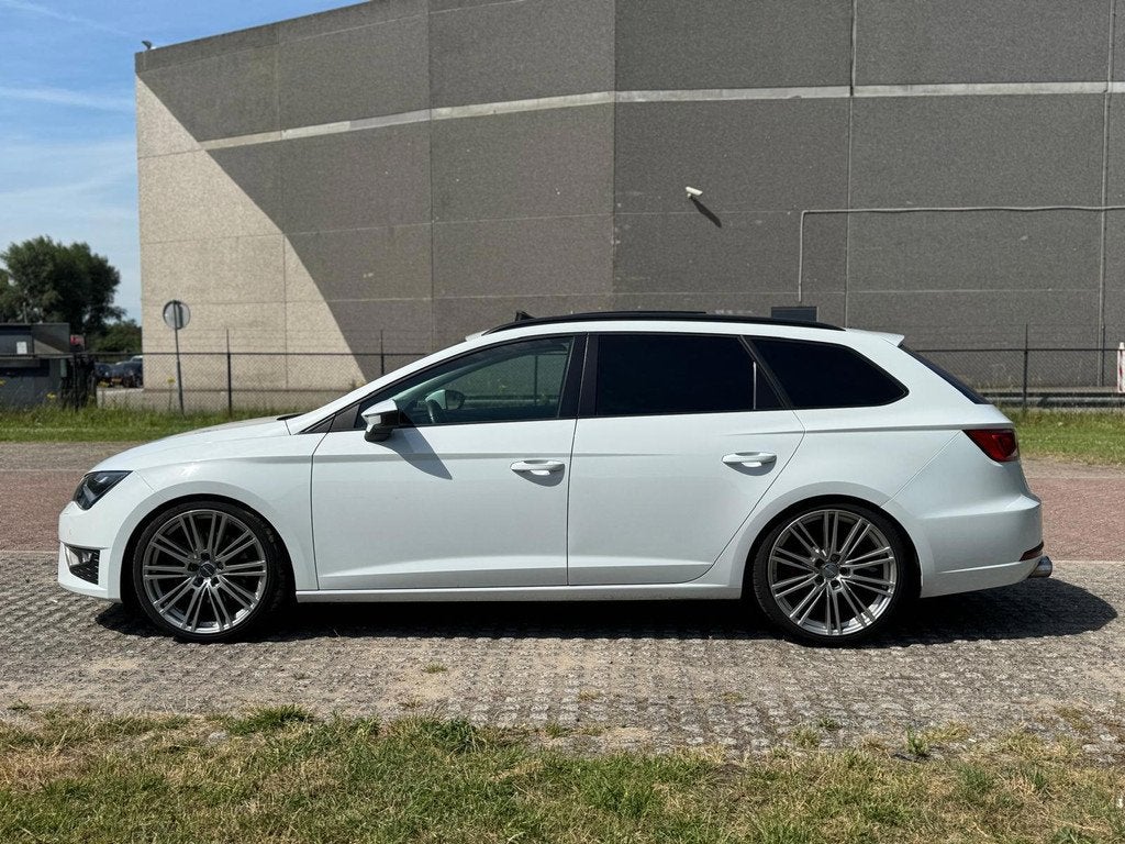 Seat LEON ST 1.8 TSI FR Connect, Auto's, Seat, 1272 kg, Gebruikt, 4 cilinders, Leon