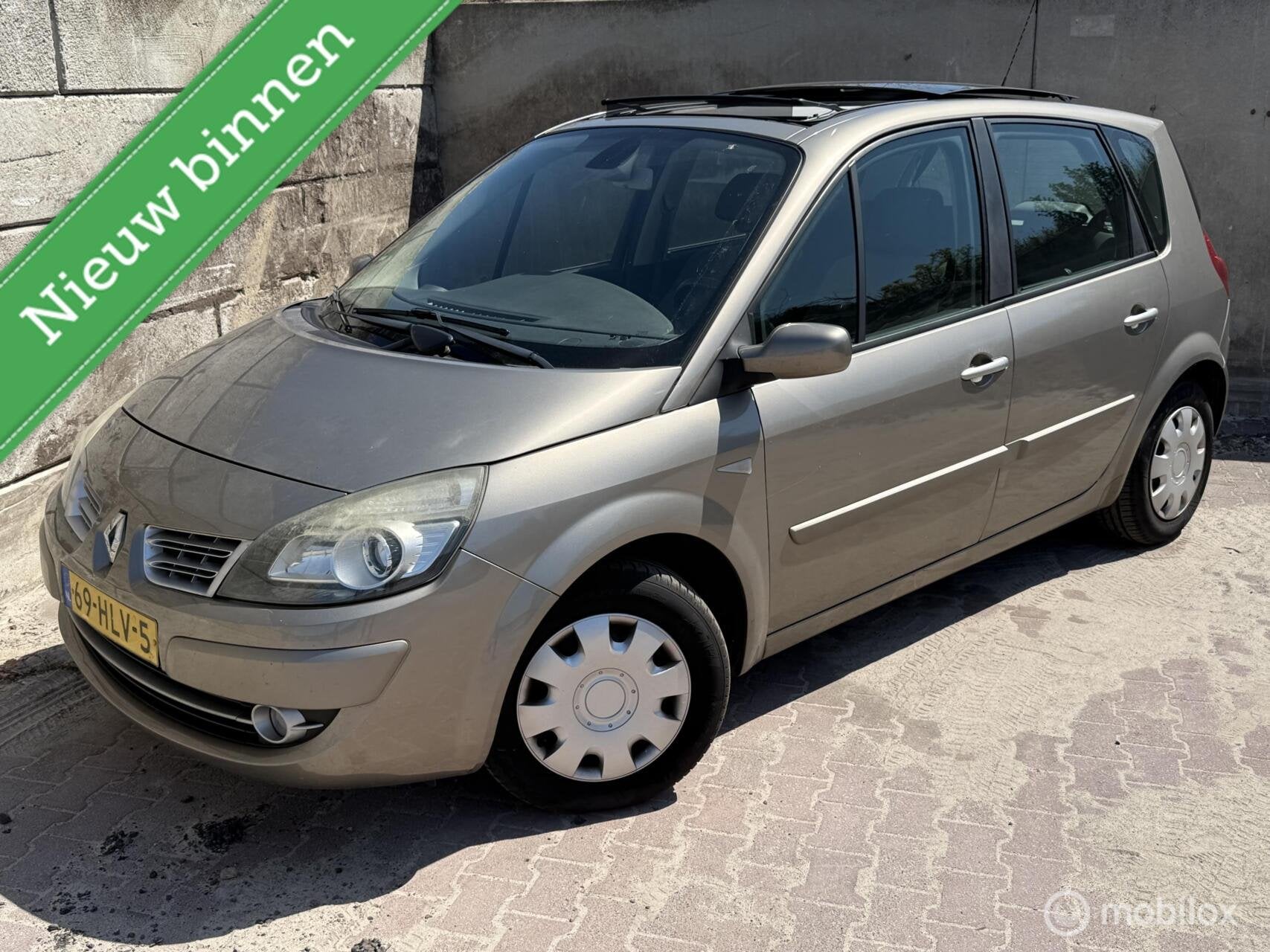 Renault Scenic 1.6-16V Business Line export, Auto's, Renault, Gebruikt, 1295 kg, 4 cilinders, Beige