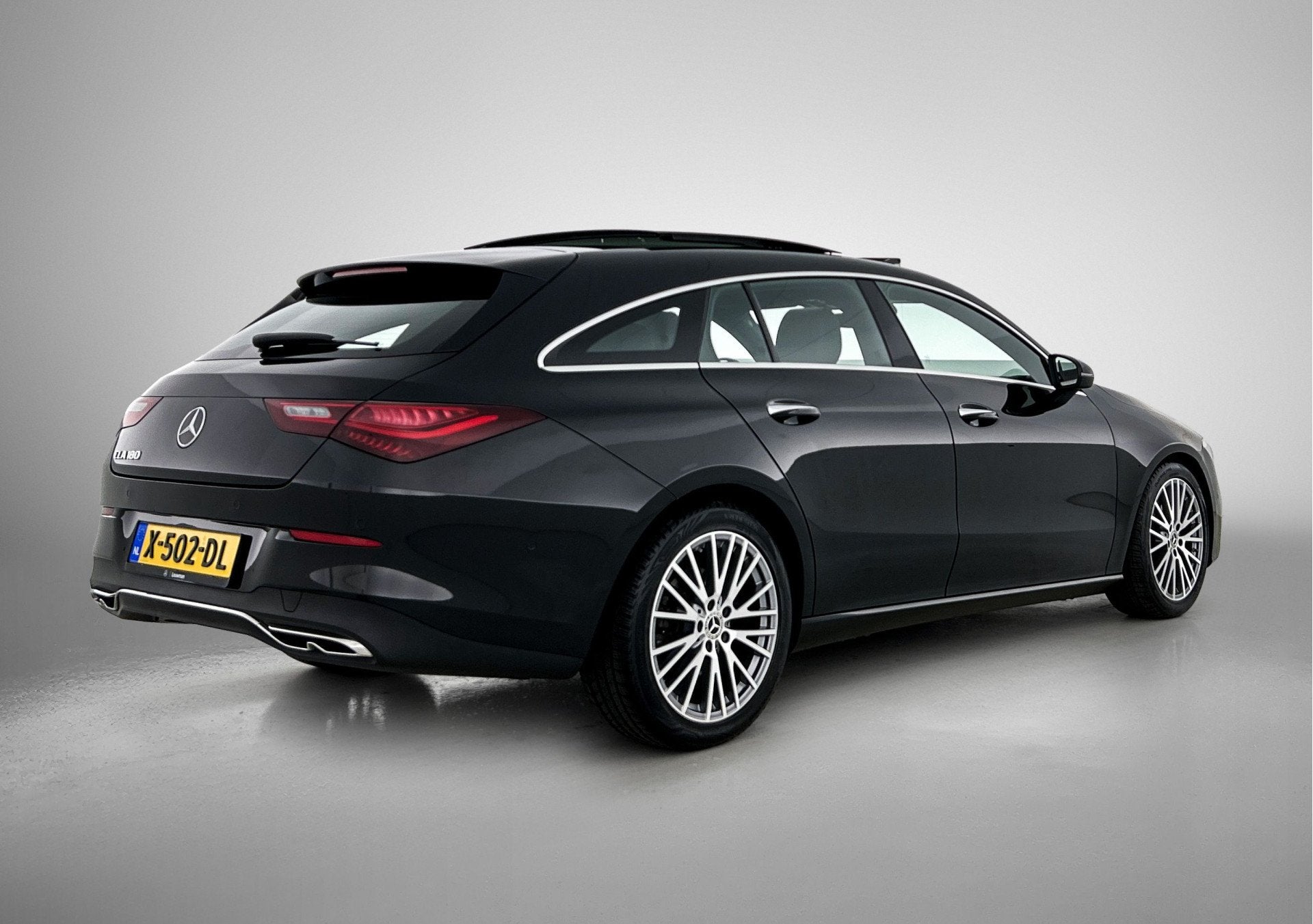 Mercedes-Benz CLA-Klasse Shooting Brake 180 Luxury Line | Ac, Auto's, Gebruikt, 4 cilinders, Hybride Elektrisch/Benzine, 1332 cc