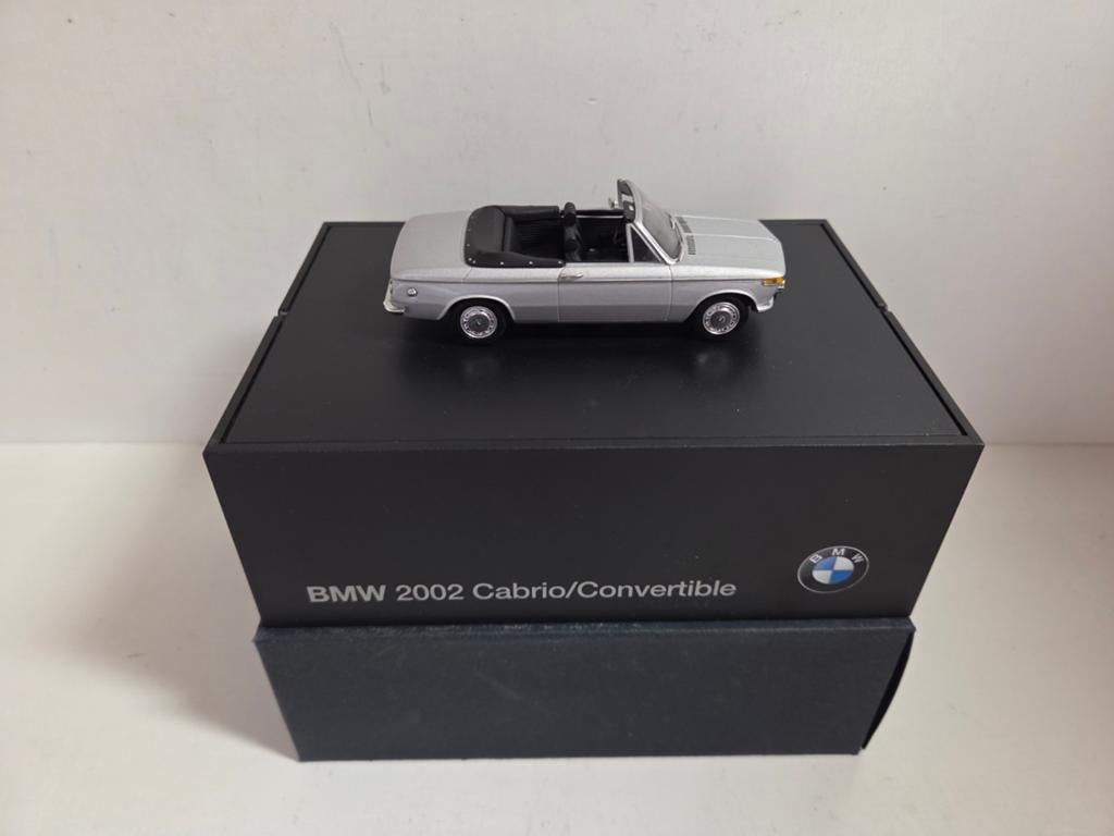 Minichamps BMW 2002 cabriolet 1:43, Hobby en Vrije tijd, Modelauto's | 1:43, Auto, ., Ophalen of Verzenden, Zo goed als nieuw