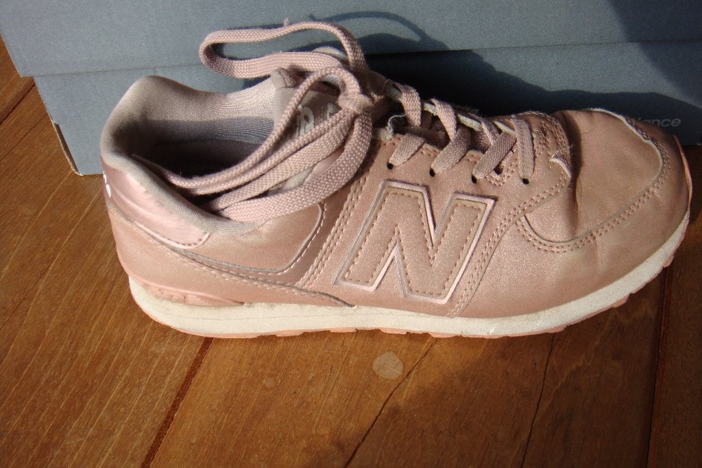 New balance sneakers 574 maat 36 NETTE STAAT €7,95, Gebruikt, Meisje, Schoenen, Ophalen of Verzenden