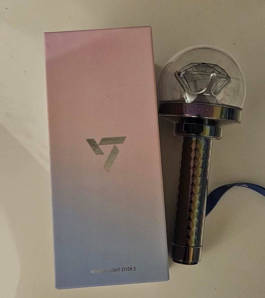 Seventeen lightstick versie 3, Ophalen of Verzenden, Overige typen