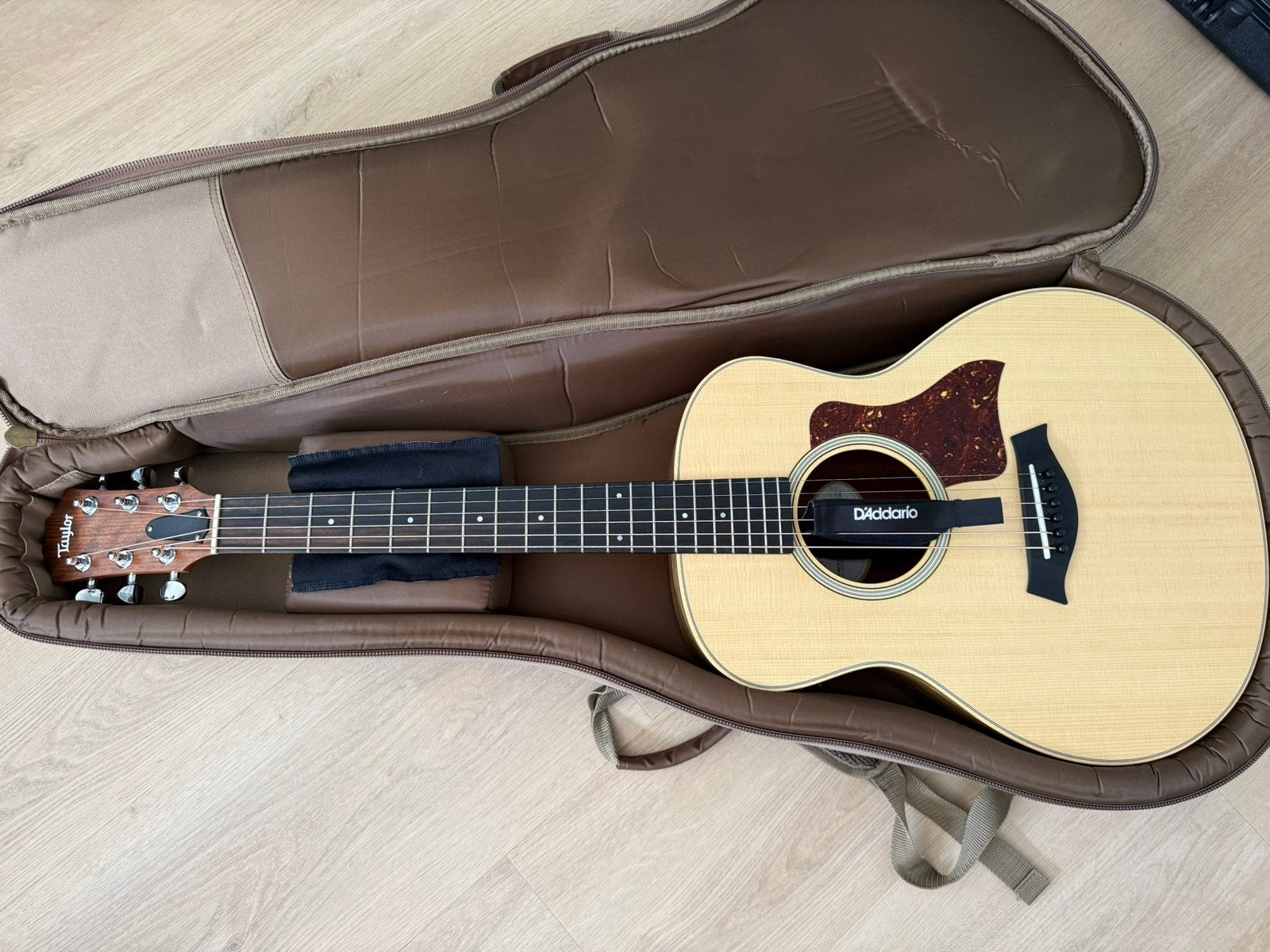 Taylor GS Mini-e Black Limba LTD – Limited Edition – zgan!!!, Ophalen, Zo goed als nieuw, Western- of Steelstringgitaar