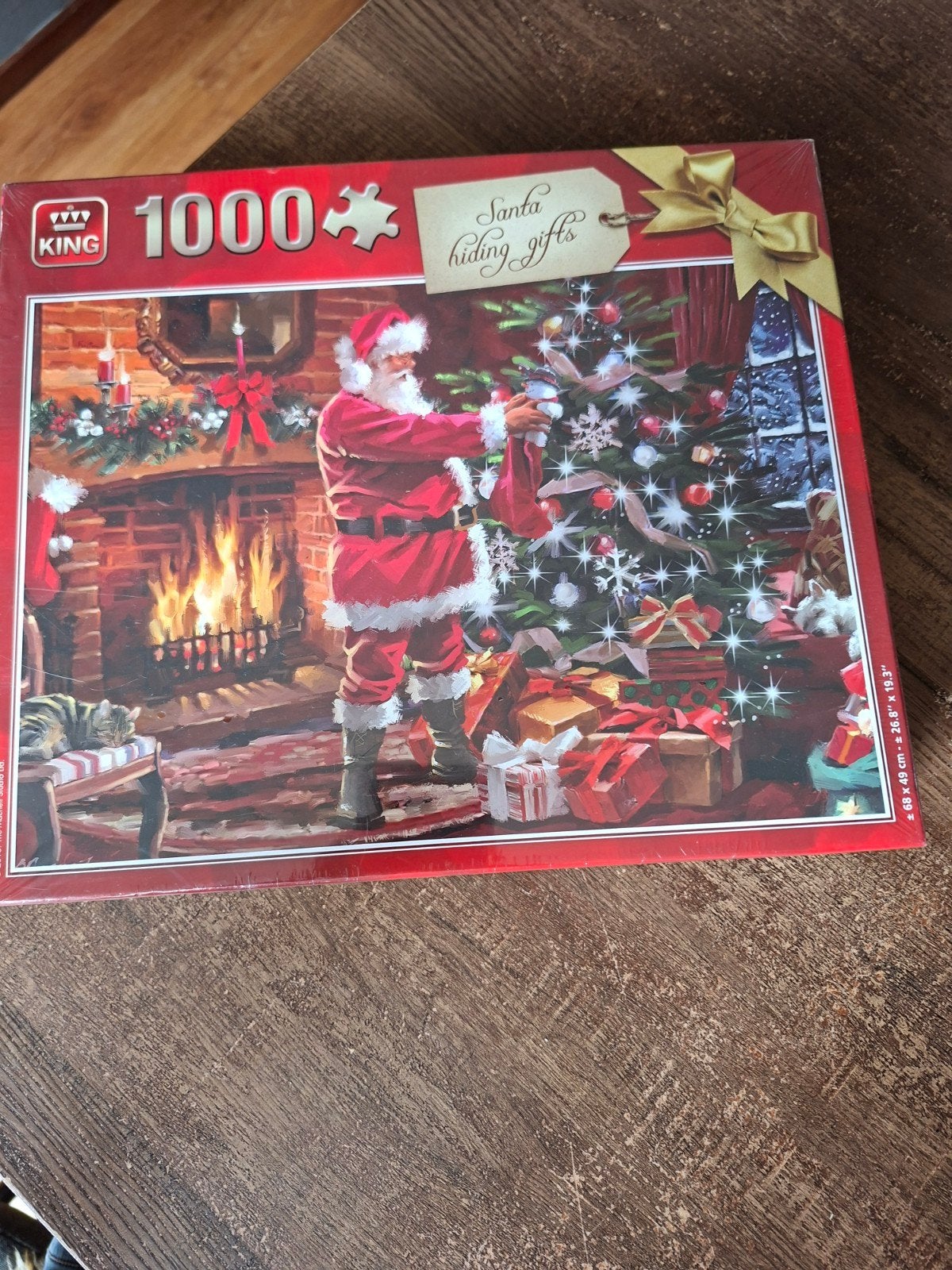 King Legpuzzel 1000 stukjes - Santa Hiding Gifts, Ophalen of Verzenden, 500 t/m 1500 stukjes, Nieuw, Legpuzzel