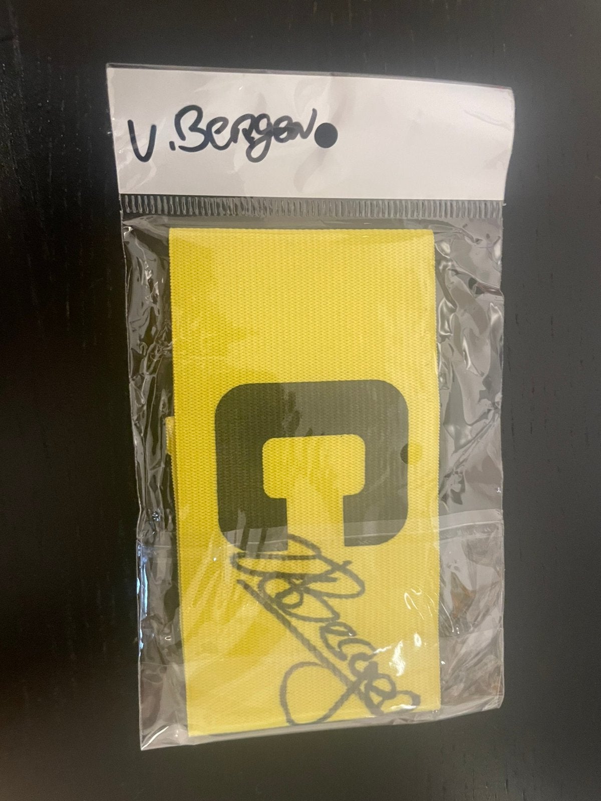 Gesigneerde aanvoerdersband Thom van Bergen, Ophalen of Verzenden, Nieuw