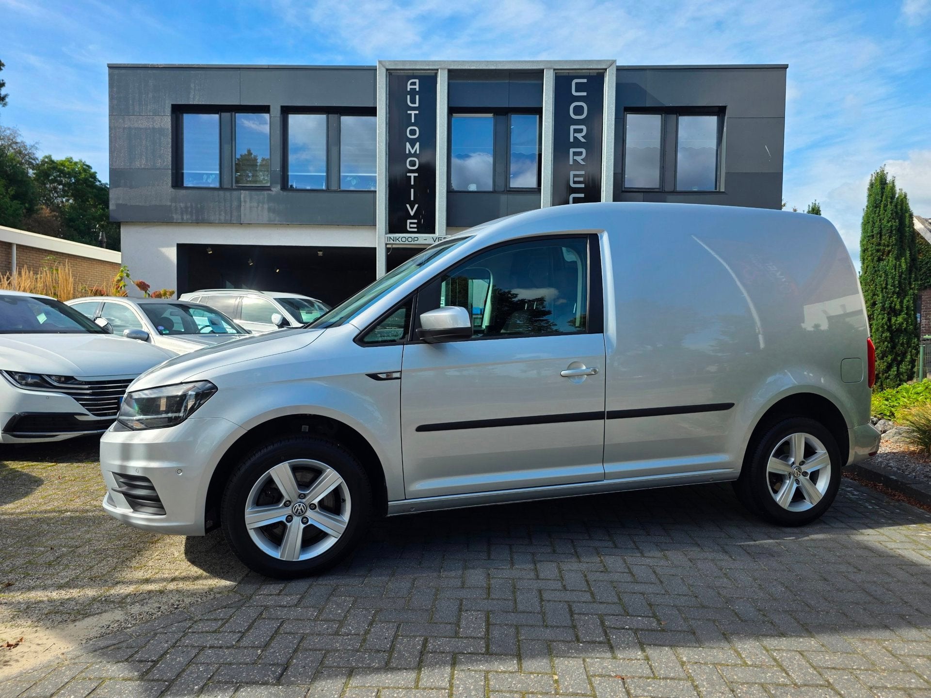 Volkswagen CADDY 1.4 TSI Automaat! C-Edition, Auto's, Dealer onderhouden, Stof, Gebruikt, 4 cilinders