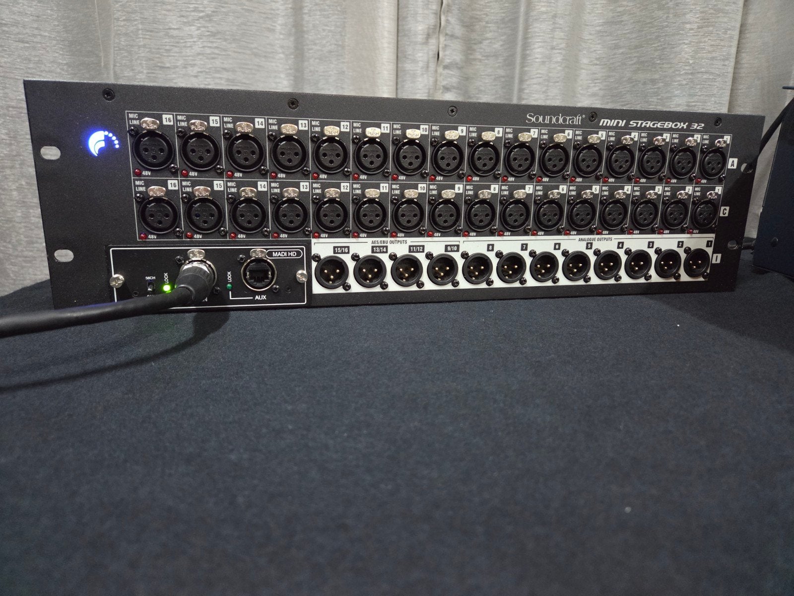 soundcraft mini stagebox 32 digitale stageblok, Ophalen of Verzenden, Zo goed als nieuw, 20 kanalen of meer, Microfooningang