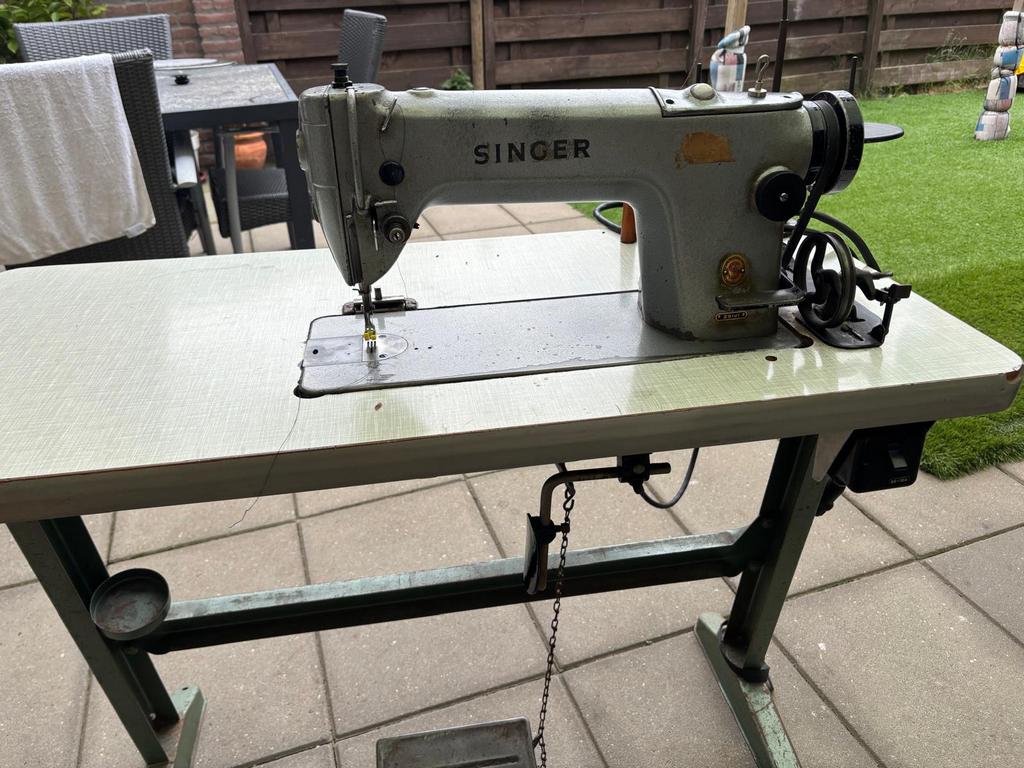 Singer 291U1 naaimachine, Ophalen of Verzenden, Zo goed als nieuw