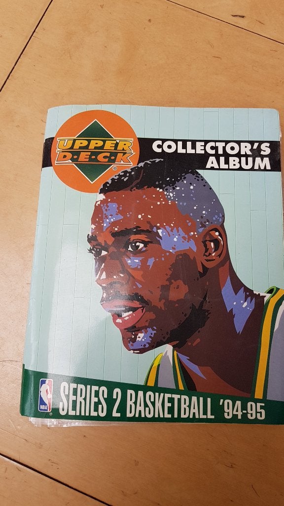 Collectors item boek basketballer plaatjes 1995-1996, Hobby en Vrije tijd, Stickers en Plaatjes, Ophalen, Gebruikt, Meerdere plaatjes