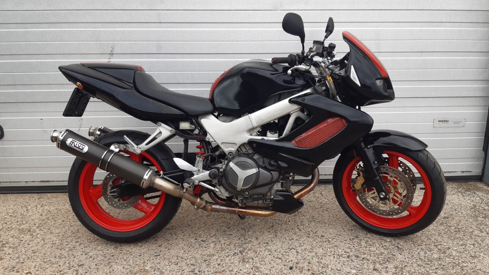 Honda VTR 1000F Firestorm - Sportieve Toermotor, Sportuitlaat, Gebruikt, 1000 cc, Handgeschakeld