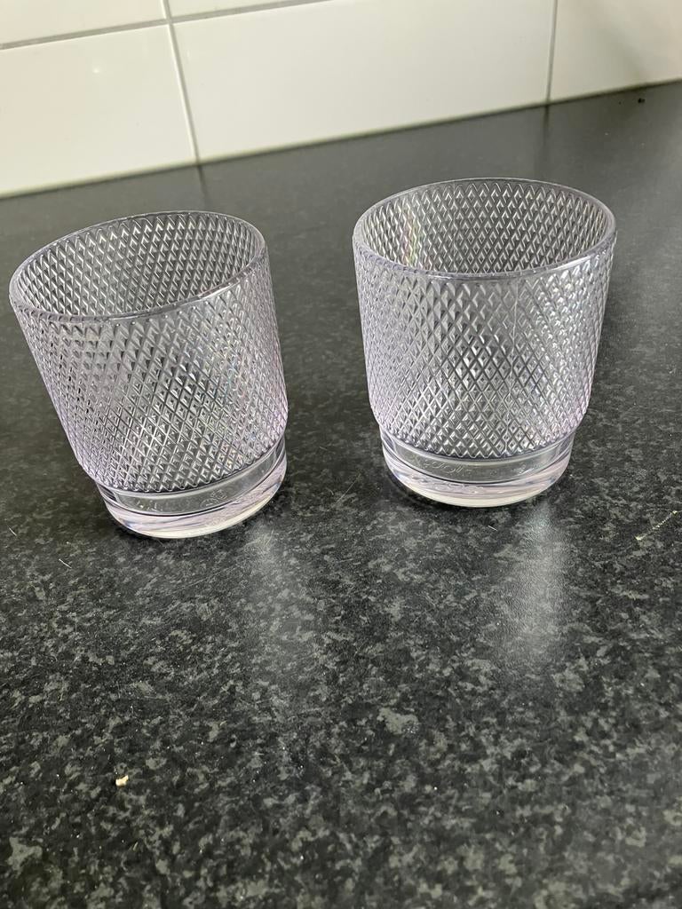 Kunsstof glaasjes, Ophalen, Zo goed als nieuw